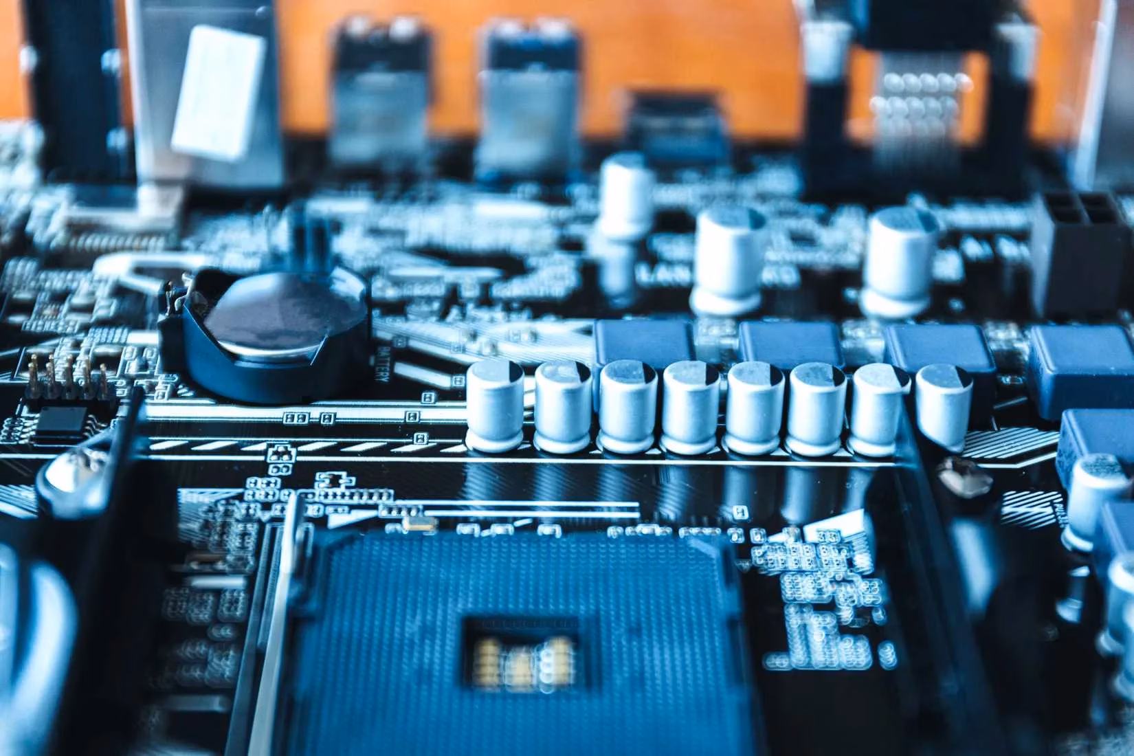 the-tiny-powerhouse-that-saves-your-pc-my-epic-journey-with-the-cmos-battery-image-1